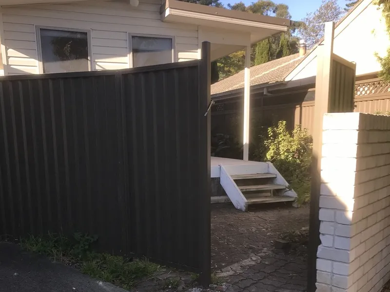 Furnished Granny Flat in a quiet & handy location (CURRENTLY LEASED)