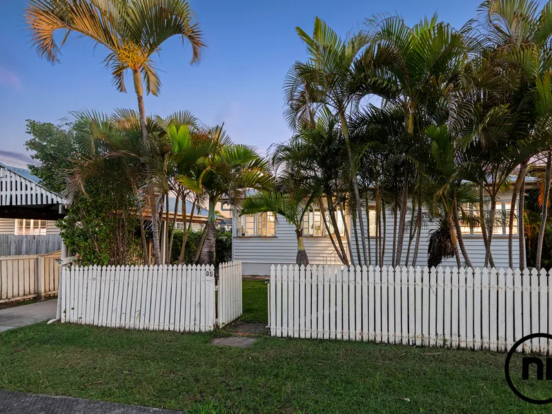 QUAINT FOUR BEDROOM FAMILY HOME WITH AMPLE RENOVATION POTENTIAL!