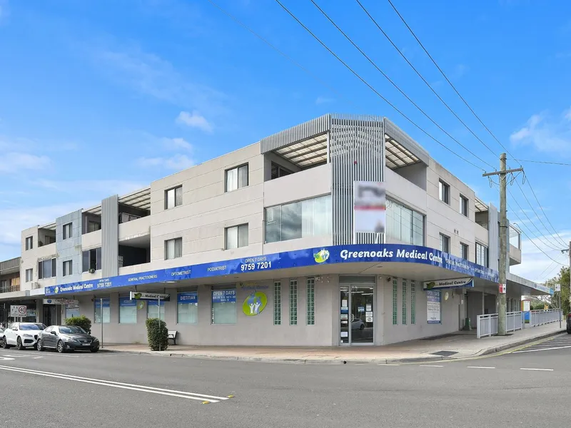Oversized Unit In The Heart Of Greenacre