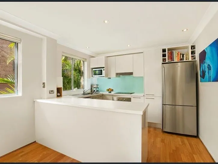 Bright and Airy Ground Floor Beach Pad