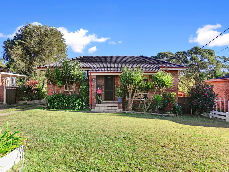 Charming Hilltop Home with Granny Flat