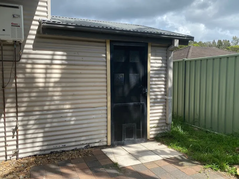 Studio in sought after Umina South
