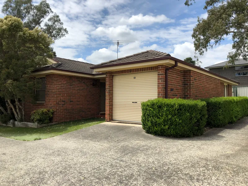 Great property with ducted air con in great community area.