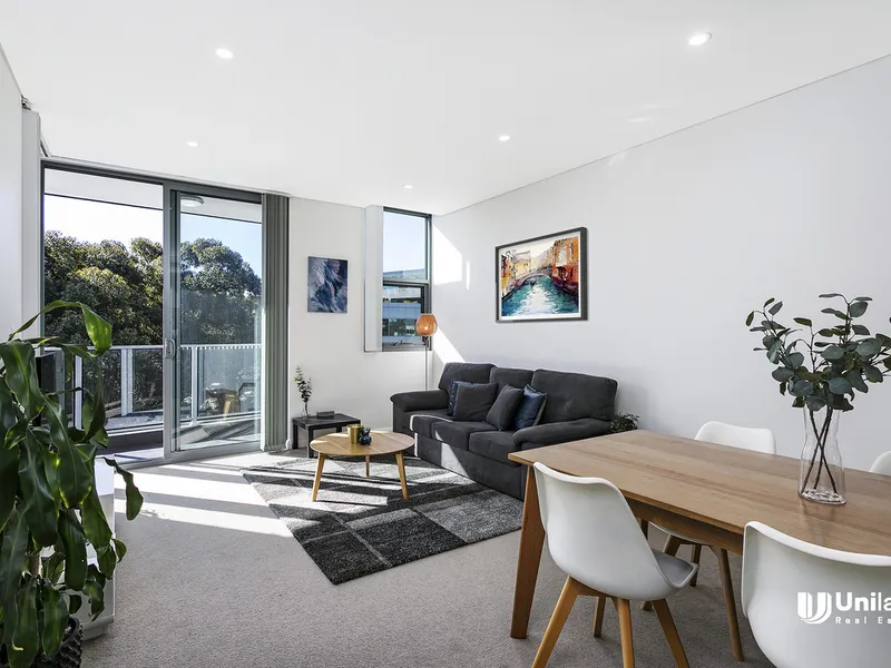 Private & Contemporary Apartment in North Shore Living Gordon