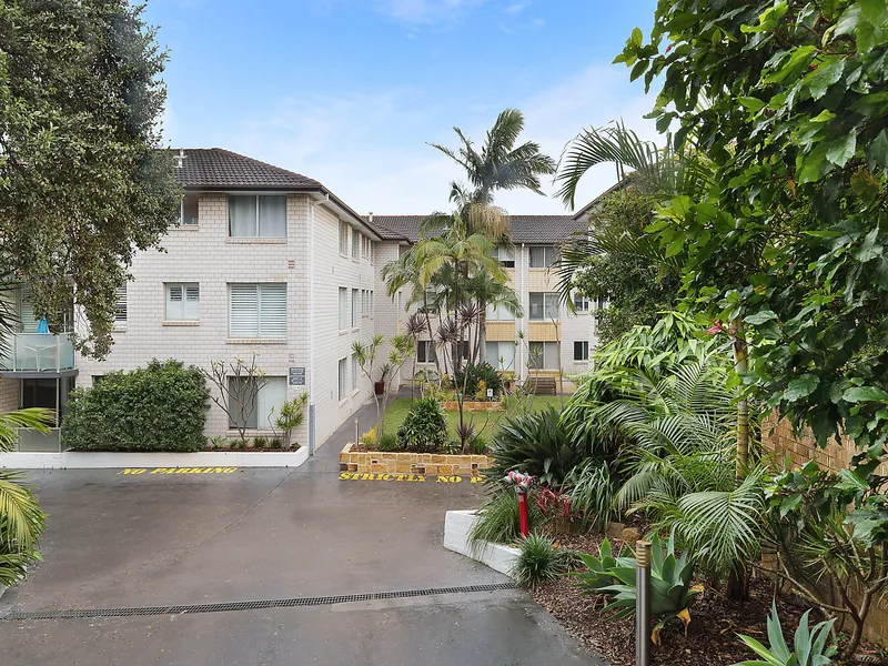 Recently updated apartment in sought-after locale