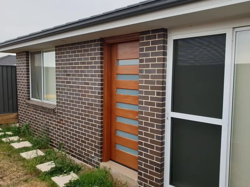 Modern one bedroom granny flat!