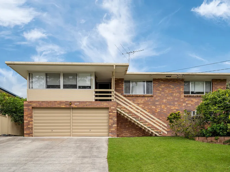 Extended living/dual living in a fantastic location.