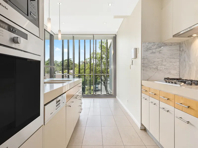 Large and light filled apartment in the sought after 'The Residence'