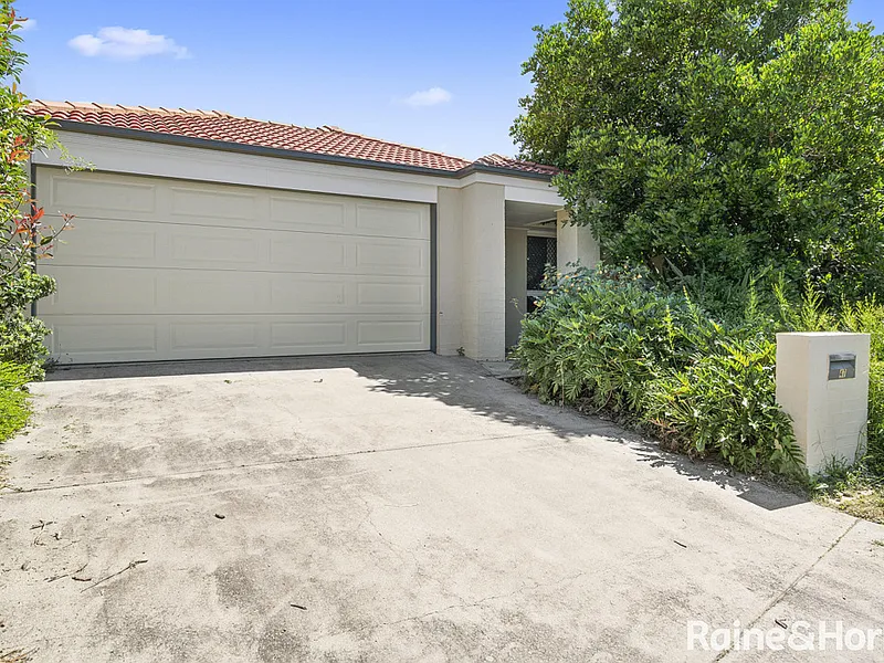 Modern home in a great Location - This Won't Last