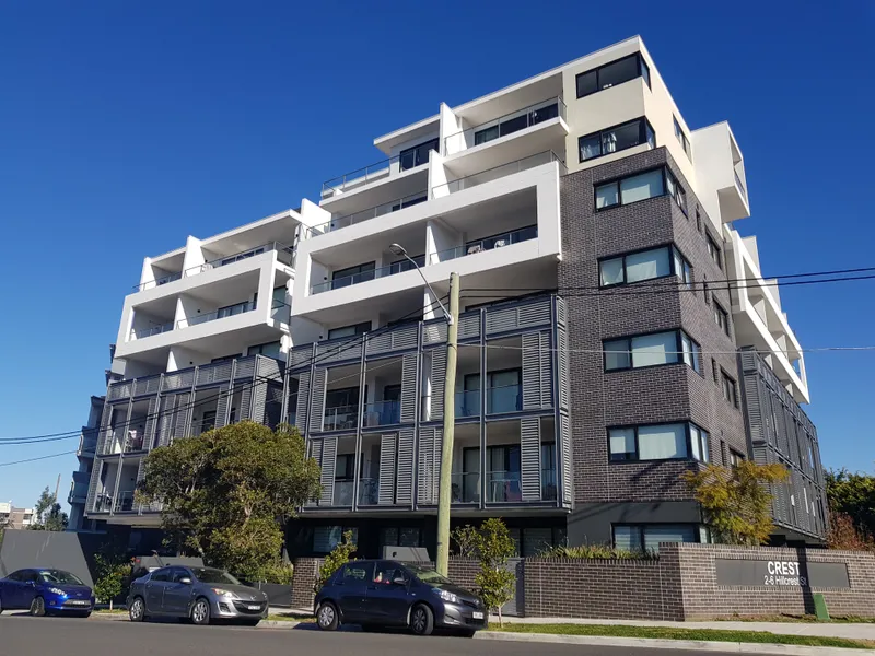 Nearly New Super 2 Bed 2 Bath with 2 Car spaces
