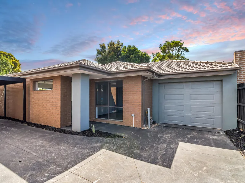 Brand New Home in The Heart Of Hastings.