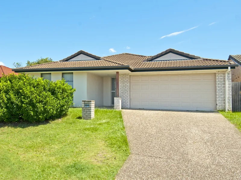 Mature and Quiet Street