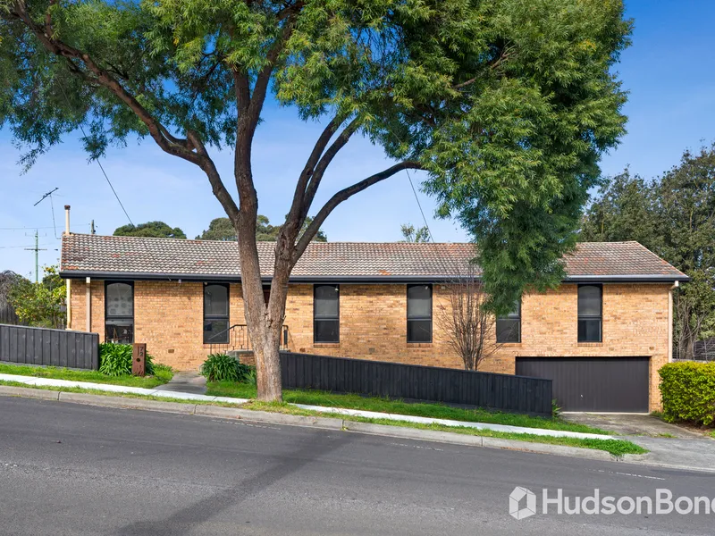 Don't miss this opportunity! 6 month lease.