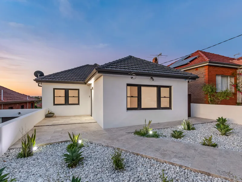 Contemporary family home in a central location