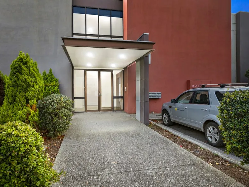 Yarraville Living - Be Quick!