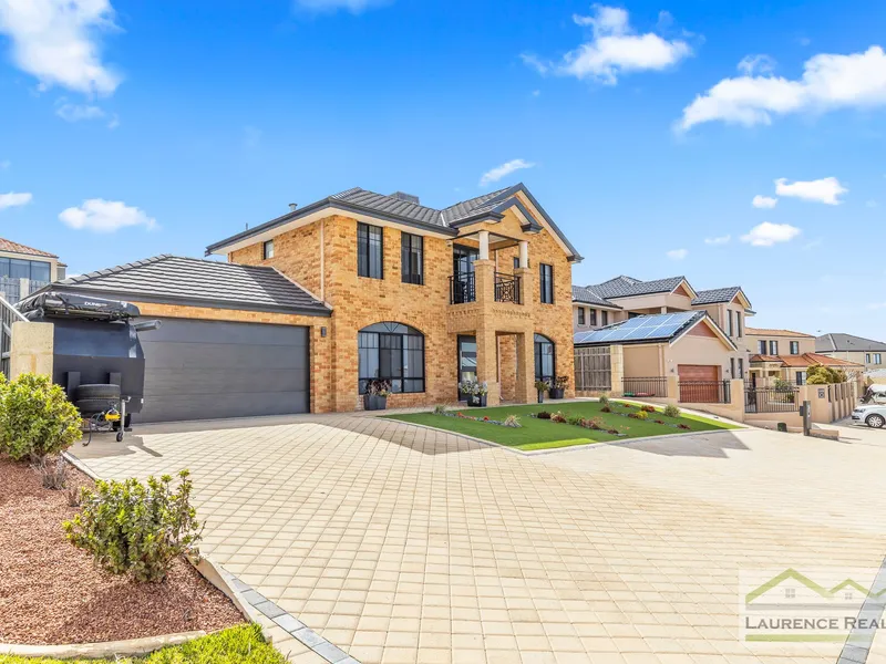 MODERN STUNNER WITH MILLION DOLLAR VIEWS