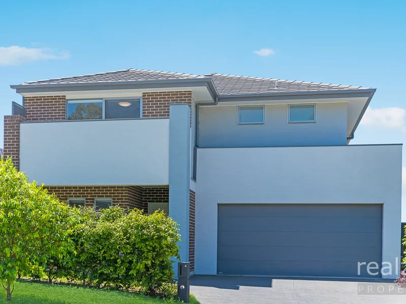Luxury Family Home With parent's room at Ground floor