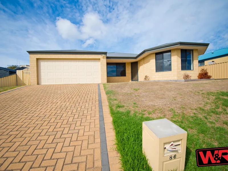 Easy care home in a central location