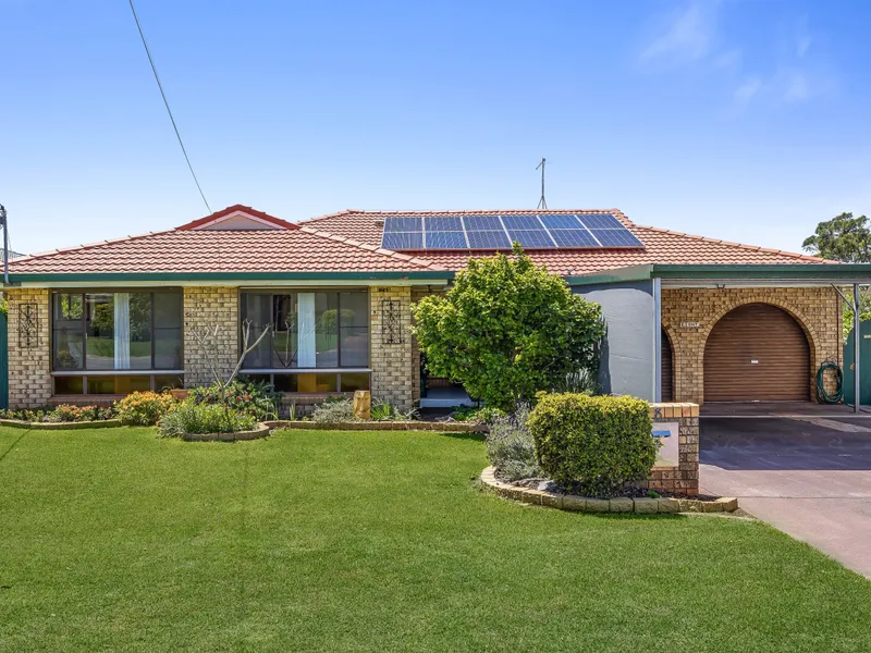 Stunning Home In Fantastic Location!