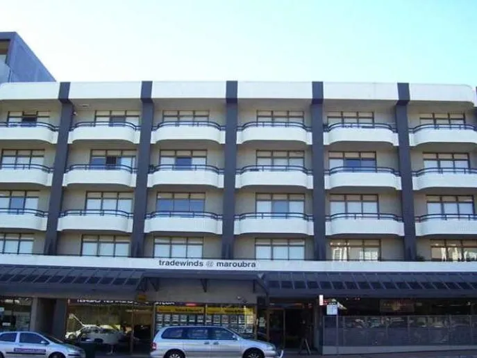 CENTRAL LIVING WITH THE LOT 2 WEEKS FREE