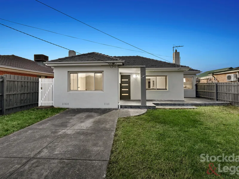 Starters Delight in a Convenient Location and Land ~293m2!!