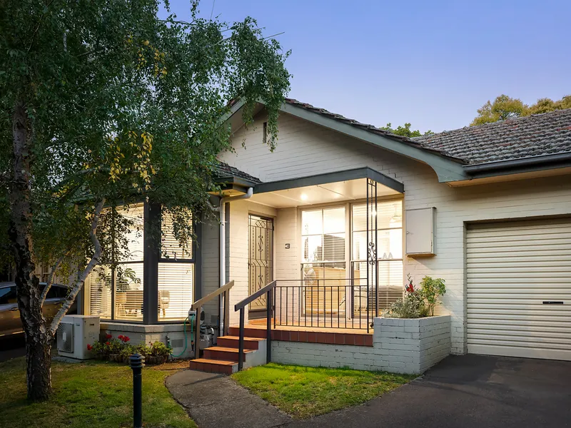 Renovated boutique villa in a blue ribbon Kew locale