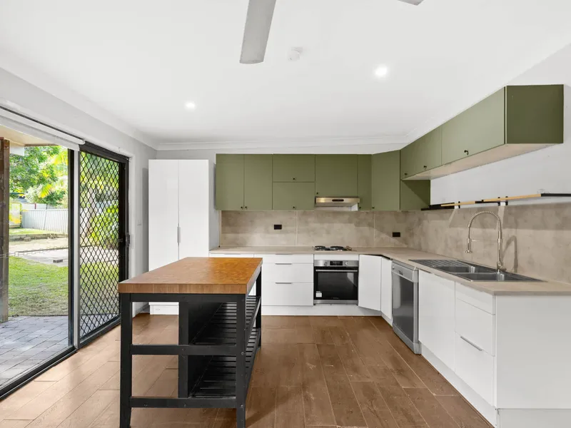 COMFORTABLE FAMILY HOME