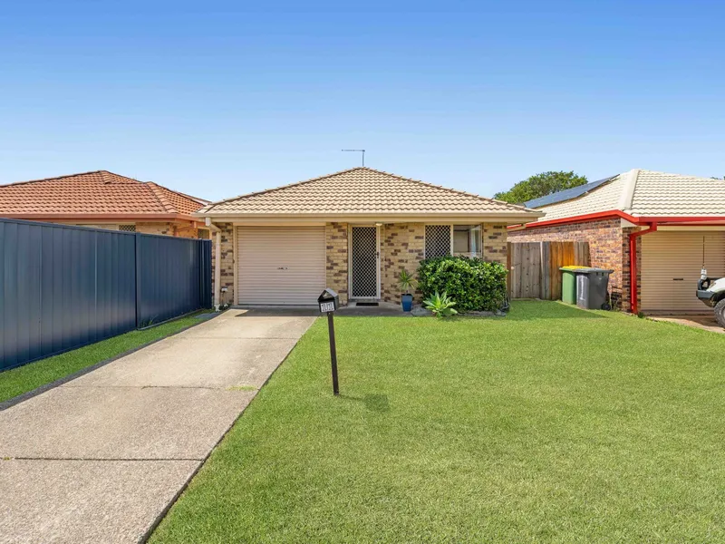 Low maintenance living in sought after Moreton Bay Estate