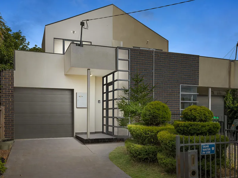 Dynamic Dimensions With City Sights