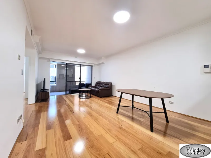 Furnished Huge One Bedroom + Study Room + Car Space + Storage in Sydney CBD