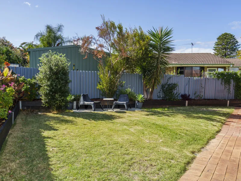 Modern , Spacious, Perfect Family Home !