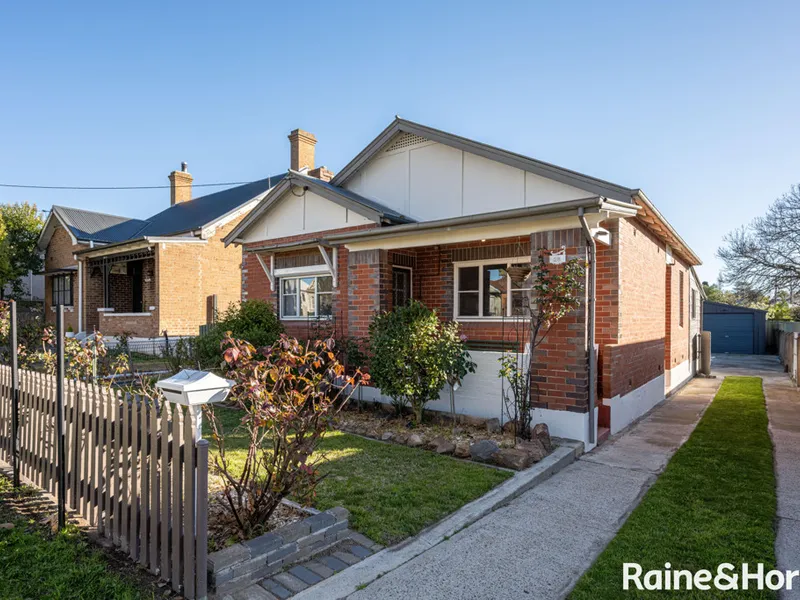 Double Brick Renovated Retreat!