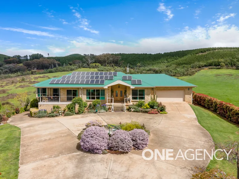 QUALITY RURAL LIFESTYLE AT CARABOST