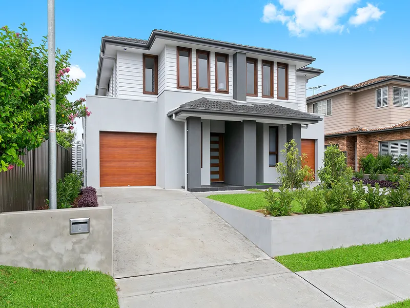 Torrens Title Family Home in Serene Coastal Setting 