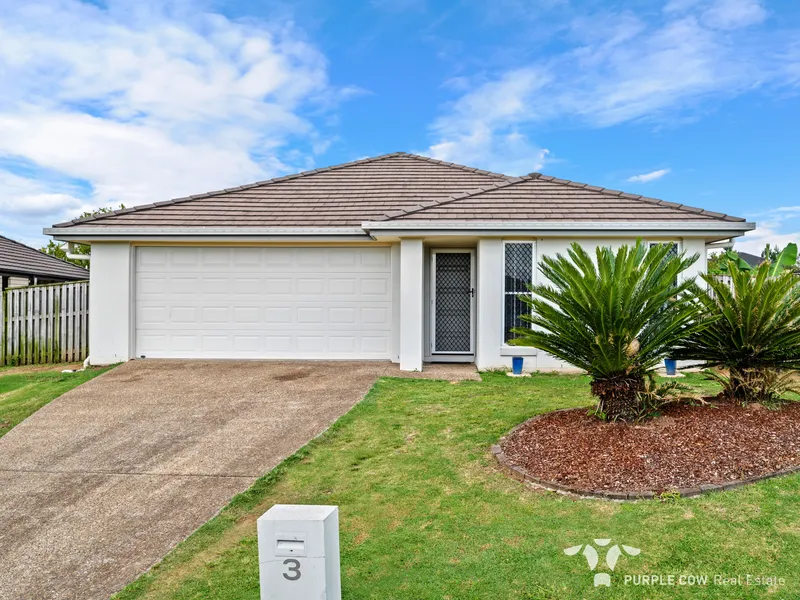 Multiple Living Areas | 2 Ensuites | 679m2 Land