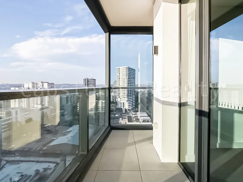 Near new two bedrooms with high level of Water View