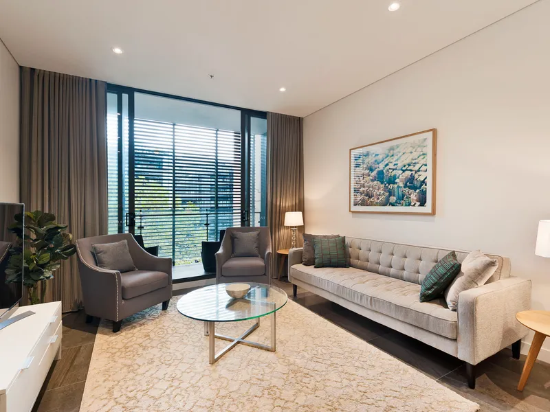 Contemporary living at Radiance, Darling Harbour -  2 bed + study 