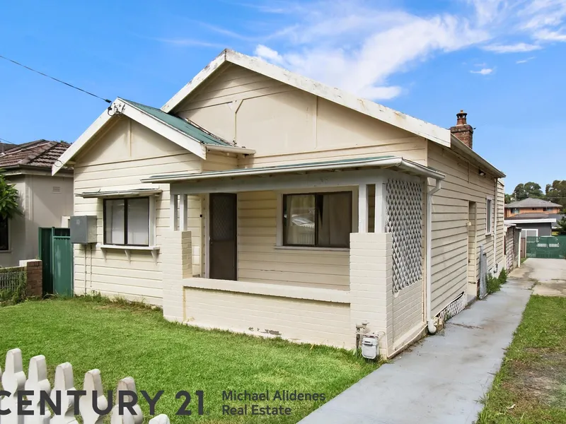 3 Bedroom Home & Near New 2 Bedroom Granny Flat