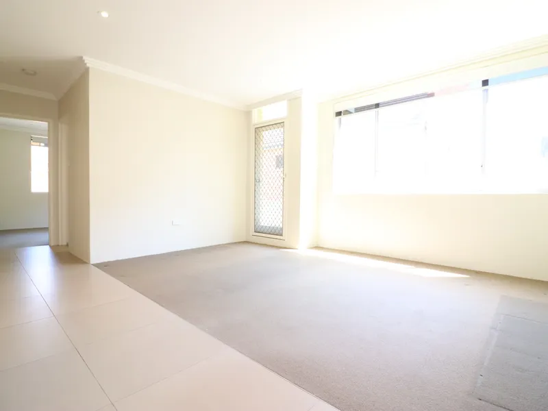 SPACIOUS APARTMENT | GREAT LOCATION