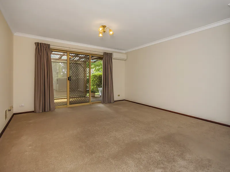 5 Como Estate - Perfect villa in a peaceful private location.