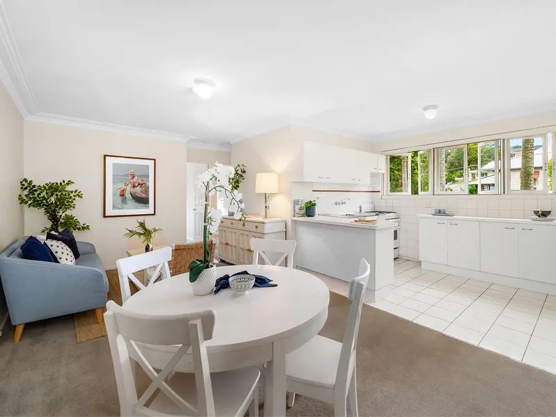 Peaceful and Convenient Inner-City Living