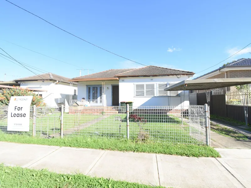 WELL KEPT 4 BEDROOM HOUSE