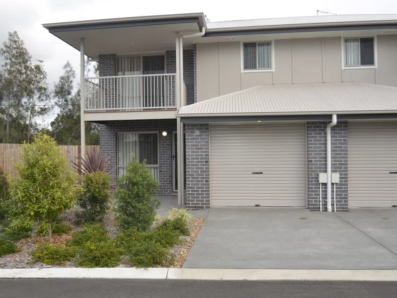 AS NEW $450 PW 3 BED 2 BATH