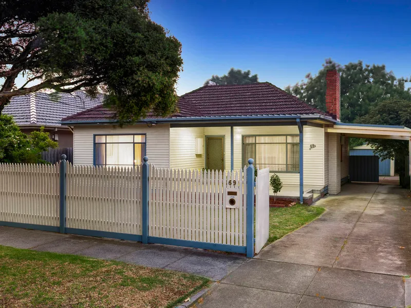 Bursting with Potential in A Family-friendly Location *Open Wednesday 20 April 5:15-5:30pm*