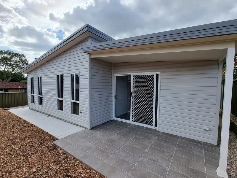 Brand New Granny Flat !! 