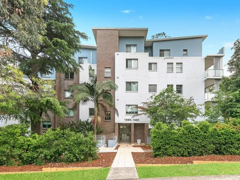 North aspect, full brick construction, facing quiet neighbourhood