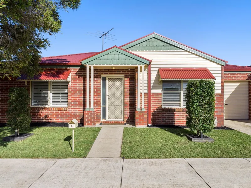 Immaculate property in enviable location