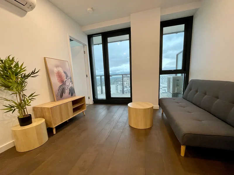 Near New Furnished Panorama Box Hill with walking distance to Box Hill Central