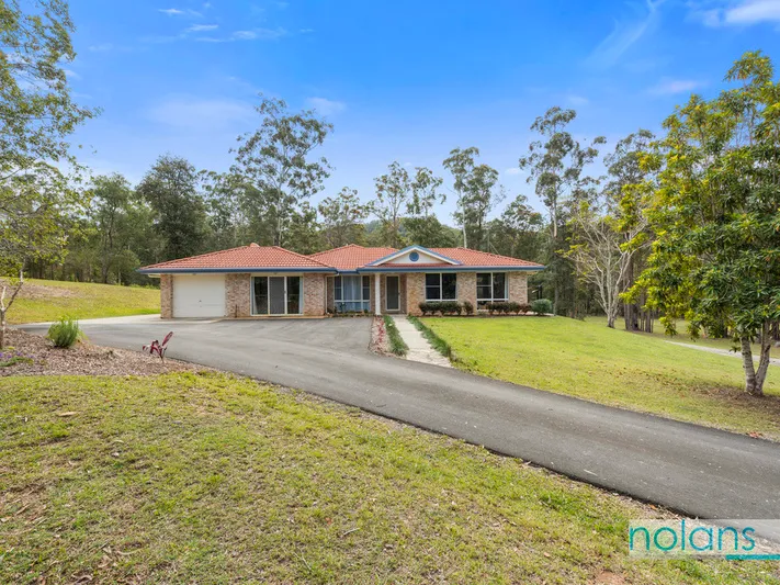 An Idyllic Country Lifestyle Yet Still Close To All The Convenience Of Town...