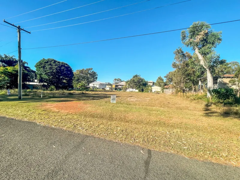 LARGE CLEARED BLOCK IN-TOWN WALKING DISTANCE TO FERRY
